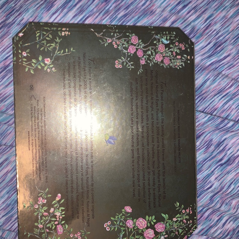 Too faced - Picture 3 of 3